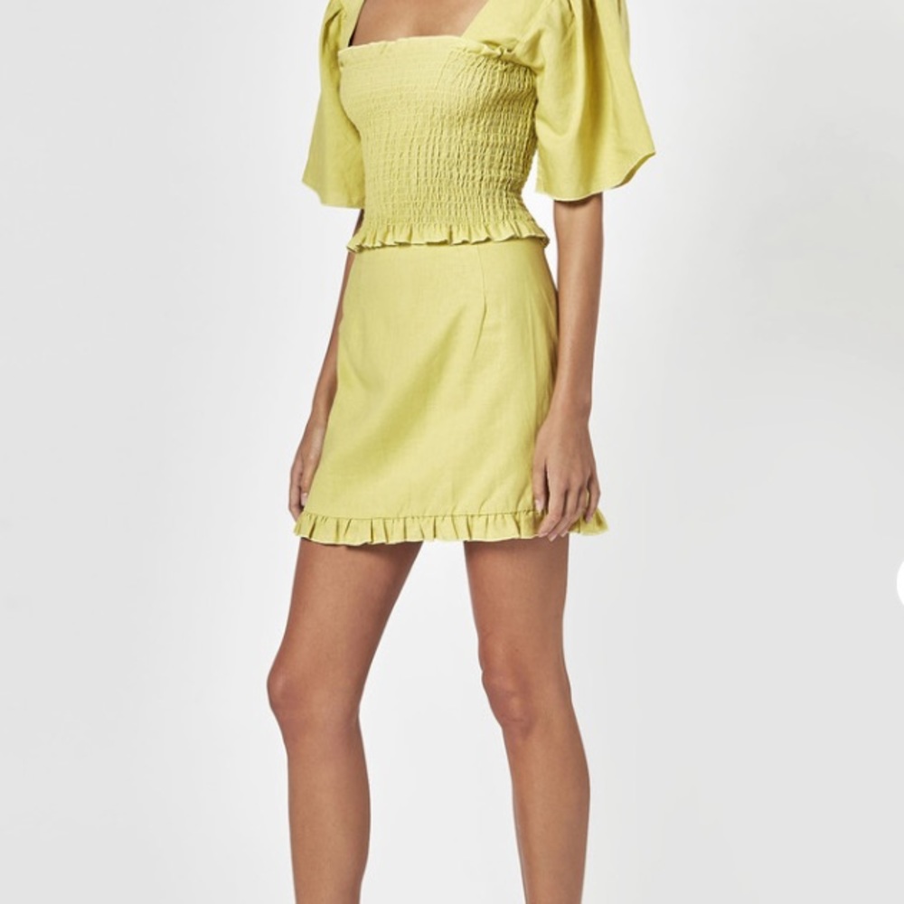 NWT Charlie Holiday Yellow Lottie Mini Skirt